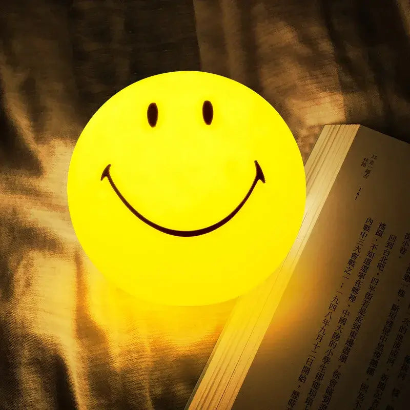 Cheerful Smile Face LED Lamp - Brighten Your Space with Joyful Light