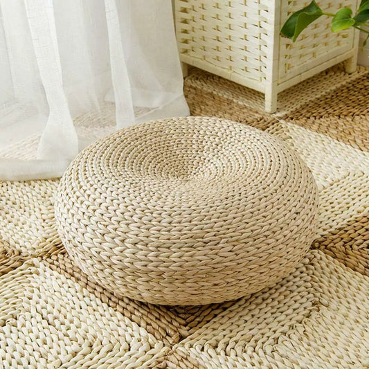 Eco-Friendly Cattail Tatami Meditation Cushion: A Natural Comfort