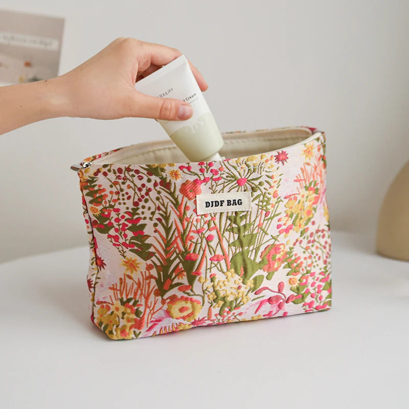 Elegant Skincare Bag - Large Capacity, Floral Design, Zipper Closure