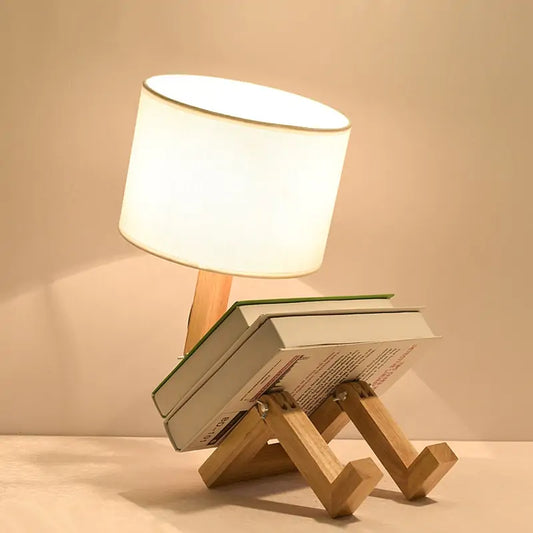 Artistic Robot-Inspired Table Lamp: A Fusion of Functionality and Aesthetics