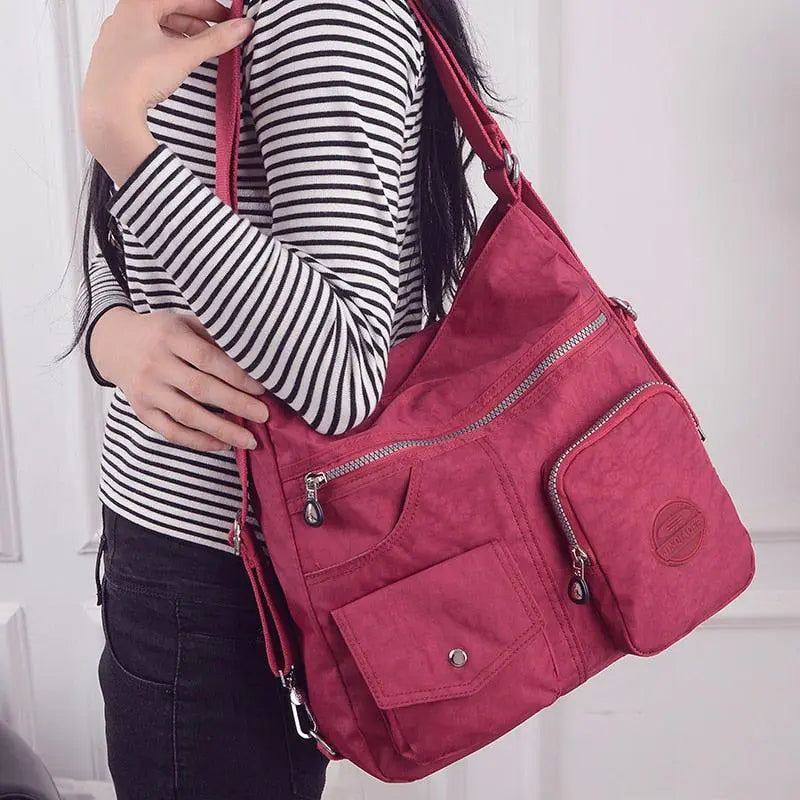 Versatile Crossbody Backpack Bag for Stylish, Hands-Free Convenience